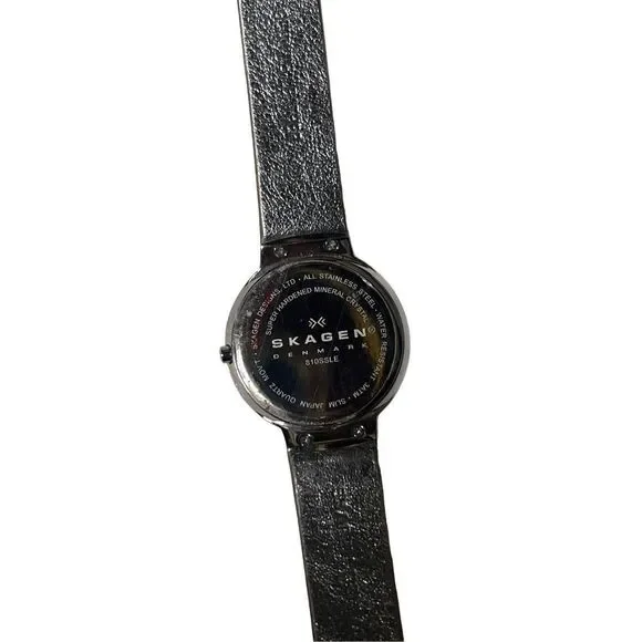 New Skagen Denmark Designer Ladies Wrist Watch Leather Metallic Green Band
